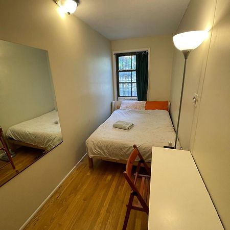 Affordable & Central Williamsburg Boutique Room Нью-Йорк Экстерьер фото